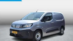 Gebruikt 2024 Peugeot Partner S MPV | € 20.590 (Eerlijke prijs)