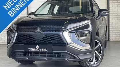 Zwart Gebruikt 2022 Mitsubishi Eclipse Cross Intense SUV | € 22.950 (Eerlijke prijs)