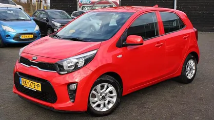 Occasion Kia Picanto 67 PK (49 kW) 2018 Rood Hatchback