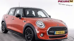 Oranje Gebruikt 2020 Mini Cooper Hatchback | € 22.900 (Eerlijke prijs)