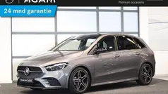 Grijs Gebruikt 2024 Mercedes B180 AMG line MPV | € 43.950 (Eerlijke prijs)