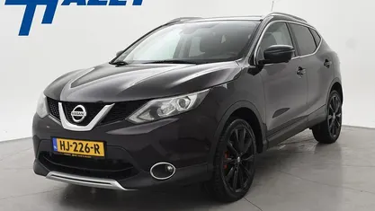 Paars Occasion 2015 Nissan Qashqai Tekna+ SUV | € 9.950 (Super prijs)