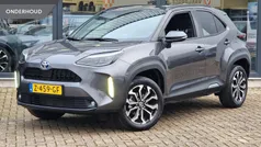 Grijs Gebruikt 2024 Toyota Yaris Cross SUV | € 28.495 (Eerlijke prijs)