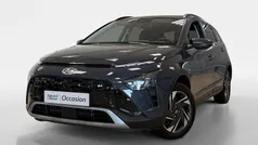 Aurora grey metallic (a7g) Gebruikt 2024 Hyundai Bayon Premium SUV | € 21.450 (Eerlijke prijs)