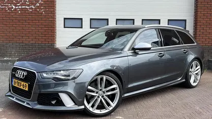 Grijs Occasion 2014 Audi RS6 Comfort Stationwagen | € 43.499 (Super prijs)