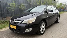 Gebruikt 2013 Opel Astra Selection Hatchback | € 4.699 (Eerlijke prijs)