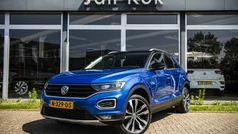 Blauw Gebruikt 2020 VW T-Roc Business SUV | € 26.395 (Goede deal)