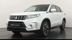 Wit Gebruikt 2022 Suzuki Vitara Style SUV | € 22.745 (Eerlijke prijs)