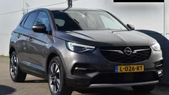 Grijs Gebruikt 2020 Opel Grandland X Innovation SUV | € 20.395 (Eerlijke prijs)