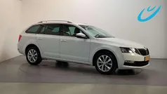 Wit Gebruikt 2020 Skoda Octavia Business Line Stationwagen | € 13.900 (Goede deal)