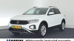 Wit Gebruikt 2025 VW T-Roc Edition SUV | € 36.899 (Eerlijke prijs)