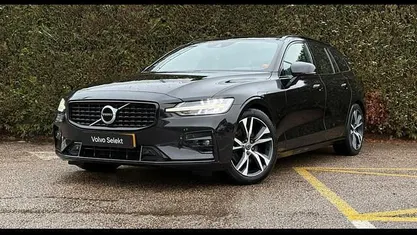 Zwart Occasion 2021 Volvo V60 R-Design Stationwagen | € 29.840 (Eerlijke prijs)