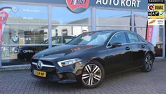Zwart Gebruikt 2021 Mercedes A180 Business Sedan | € 24.999 (Goede deal)