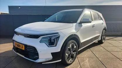 Occasion Kia e-Niro Advance 150 kW (204 PK) 2024 Snow white pearl SUV