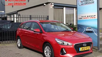Rood Gebruikt 2018 Hyundai i30 Comfort Stationwagen | € 11.450 (Goede deal)