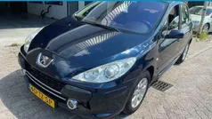 Blauw Gebruikt 2007 Peugeot 307 Hatchback | € 1.749 (Eerlijke prijs)