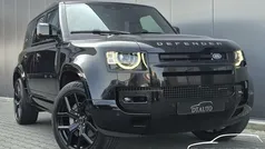 Zwart Gebruikt 2024 Land Rover Defender SUV | € 81.900 (Eerlijke prijs)