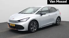 Grijs Gebruikt 2022 Cupra Born Hatchback | € 24.900 (Eerlijke prijs)