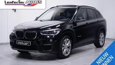 Zwart Gebruikt 2017 BMW X1 Executive SUV | € 16.966 (Goede deal)