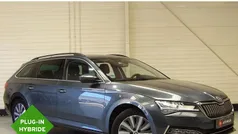 Grijs Gebruikt 2021 Skoda Superb Ambition Stationwagen | € 24.945 (Eerlijke prijs)