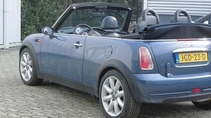 Blauw Gebruikt 2005 Mini Cooper Cabriolet Cabriolet | € 4.700 (Eerlijke prijs)