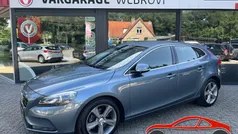 Blauw Gebruikt 2013 Volvo V40 Summum Stationwagen | € 10.900 (Eerlijke prijs)