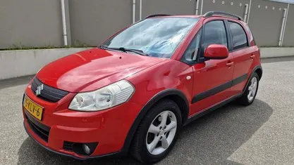 Occasion Suzuki SX4 108 PK (79 kW) 2010 Rood MPV
