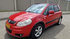 Rood Gebruikt 2010 Suzuki SX4 MPV | € 4.450 (Eerlijke prijs)