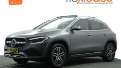 Grijs Gebruikt 2020 Mercedes GLA200 Luxury SUV | € 36.900 (Eerlijke prijs)