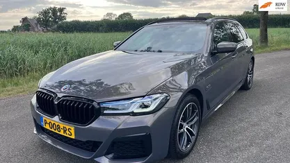 Gebruikt 2022 BMW 520 M Sport Stationwagen | € 31.950 (Eerlijke prijs)