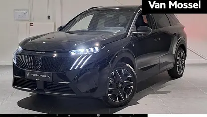 Zwart Nieuw 2025 Peugeot 5008 GT MPV | € 47.940 (Goede deal)