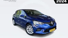 Gebruikt 2020 Renault Clio V Intens Hatchback | € 17.895 (Eerlijke prijs)