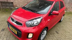 Rood Gebruikt 2015 Kia Picanto Comfort Hatchback | € 6.450 (Goede deal)