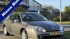 Grijs, metallic lak Gebruikt 2008 Renault Laguna III Dynamique Hatchback | € 4.950 (Eerlijke prijs)