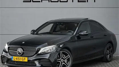Gebruikt 2021 Mercedes C180 AMG Sedan | € 32.900 (Super prijs)