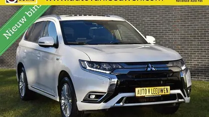 Occasion 2019 Mitsubishi Outlander Edition SUV | € 20.425 (Eerlijke prijs)
