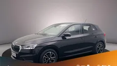 Black magic Gebruikt 2024 Skoda Fabia Ambition Hatchback | € 20.000 (Eerlijke prijs)