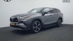 Grijs Gebruikt 2023 Toyota Highlander Premium SUV | € 65.985 (Eerlijke prijs)