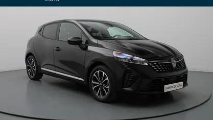 Zwart (metallic) Occasion 2024 Renault Clio V Techno Hatchback | € 22.990 (Eerlijke prijs)