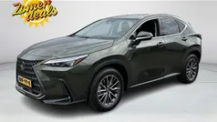 Groen Nieuw 2025 Lexus NX450h+ Executive Line SUV | € 66.900 (Goede deal)