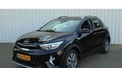 Gebruikt 2023 Kia Stonic SUV | € 20.846 (Eerlijke prijs)