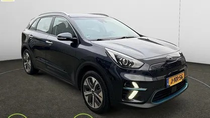 Blauw Gebruikt 2020 Kia e-Niro SUV | € 19.645 (Goede deal)