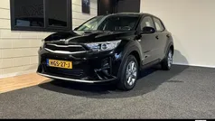 Gebruikt 2023 Kia Stonic Start SUV | € 22.995 (Eerlijke prijs)