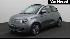 Grijs Gebruikt 2023 Fiat 500e Icon Cabriolet | € 21.900 (Eerlijke prijs)