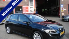 Gebruikt 2022 VW Golf VIII Business Hatchback | € 21.950 (Eerlijke prijs)