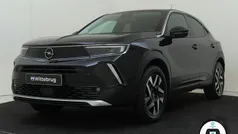 Zwart Gebruikt 2022 Opel Mokka-e Elegance SUV | € 19.925 (Eerlijke prijs)
