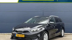 Zwart (metallic) Nieuw 2025 Kia Ceed Sportswagon Stationwagen | € 29.940 (Eerlijke prijs)