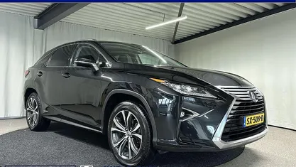 Zwart Gebruikt 2017 Lexus RX450h Luxury Line SUV | € 38.595 (Eerlijke prijs)