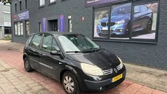 Gebruikt 2005 Renault Scénic II Expression MPV | € 699 (Goede deal)
