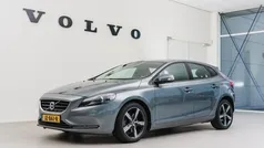 Grijs Gebruikt 2015 Volvo V40 Kinetic Stationwagen | € 14.950 (Eerlijke prijs)
